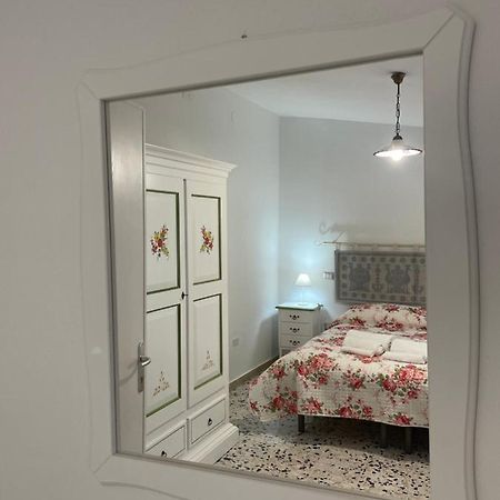 Affittacamere Il Vicoletto Aria Ona Villagrande Strisaili Exteriér fotografie
