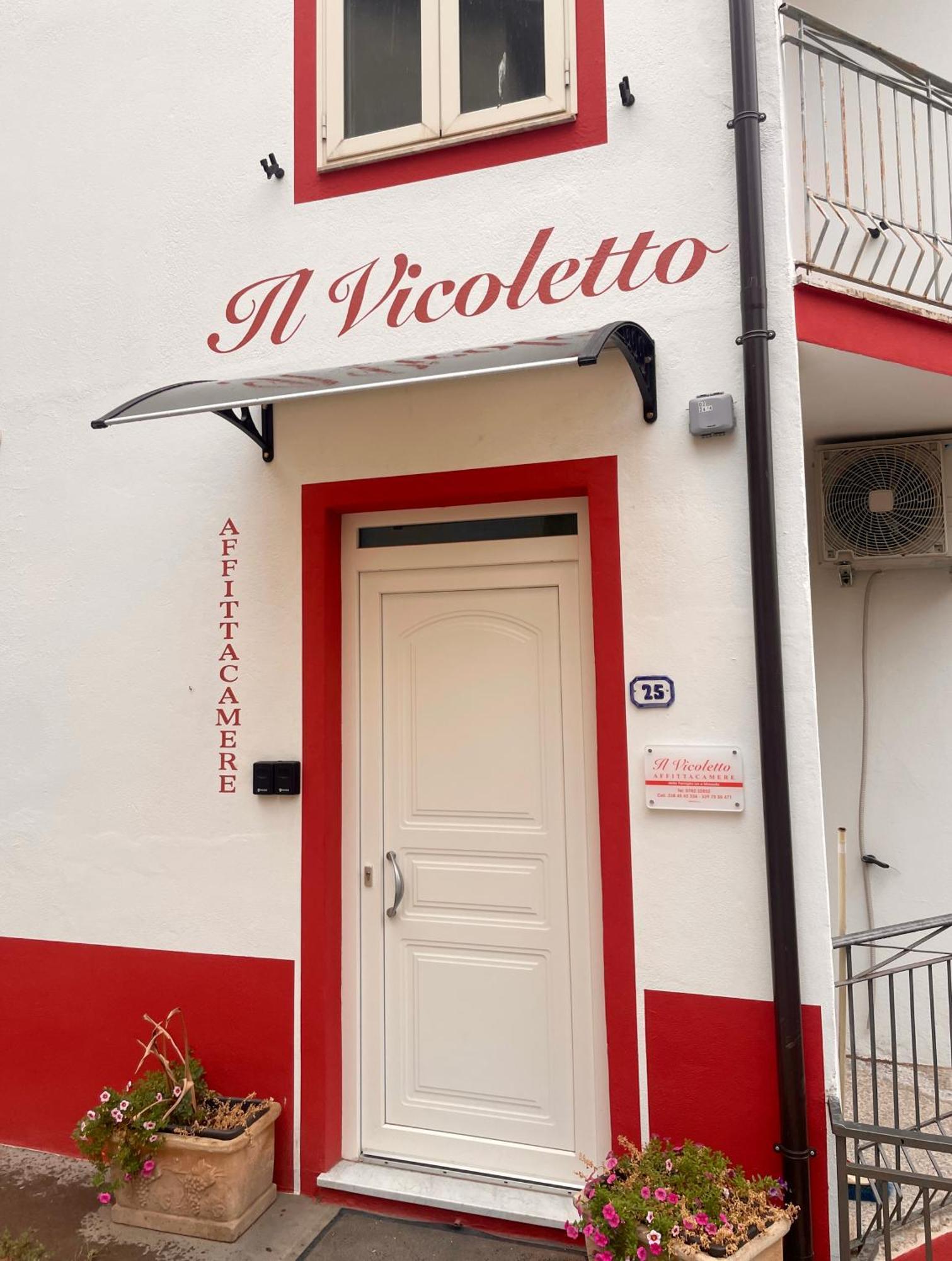 Affittacamere Il Vicoletto Aria Ona Villagrande Strisaili Exteriér fotografie